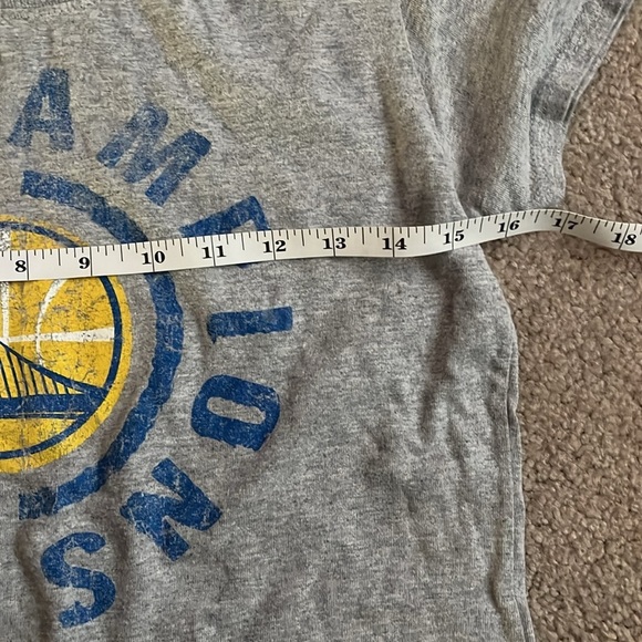 “Gildan- Warriors Champions Shirt” - Picture 2 of 7